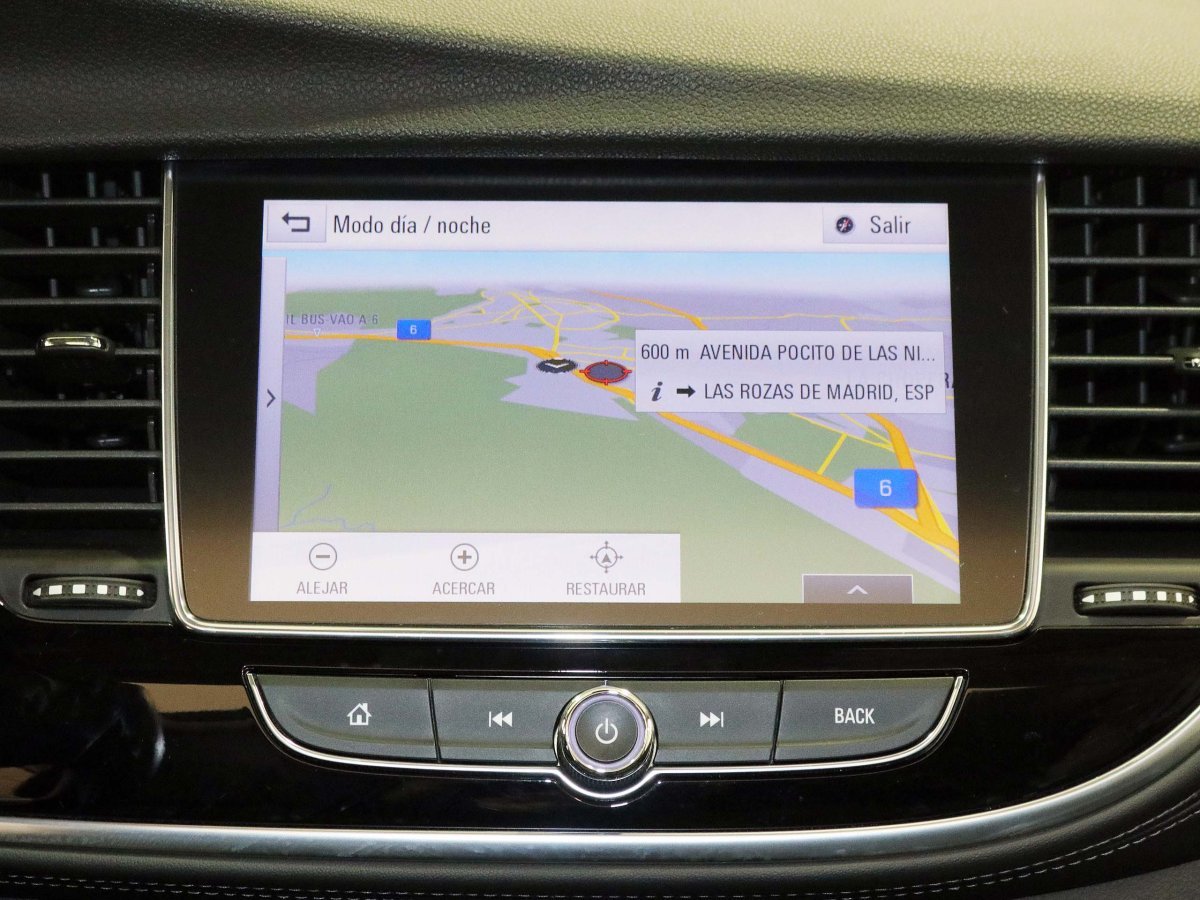 Foto Opel Mokka X 19