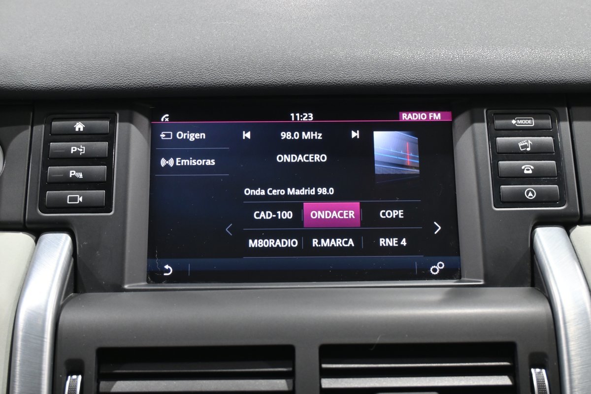 Foto Land-Rover Discovery Sport 15