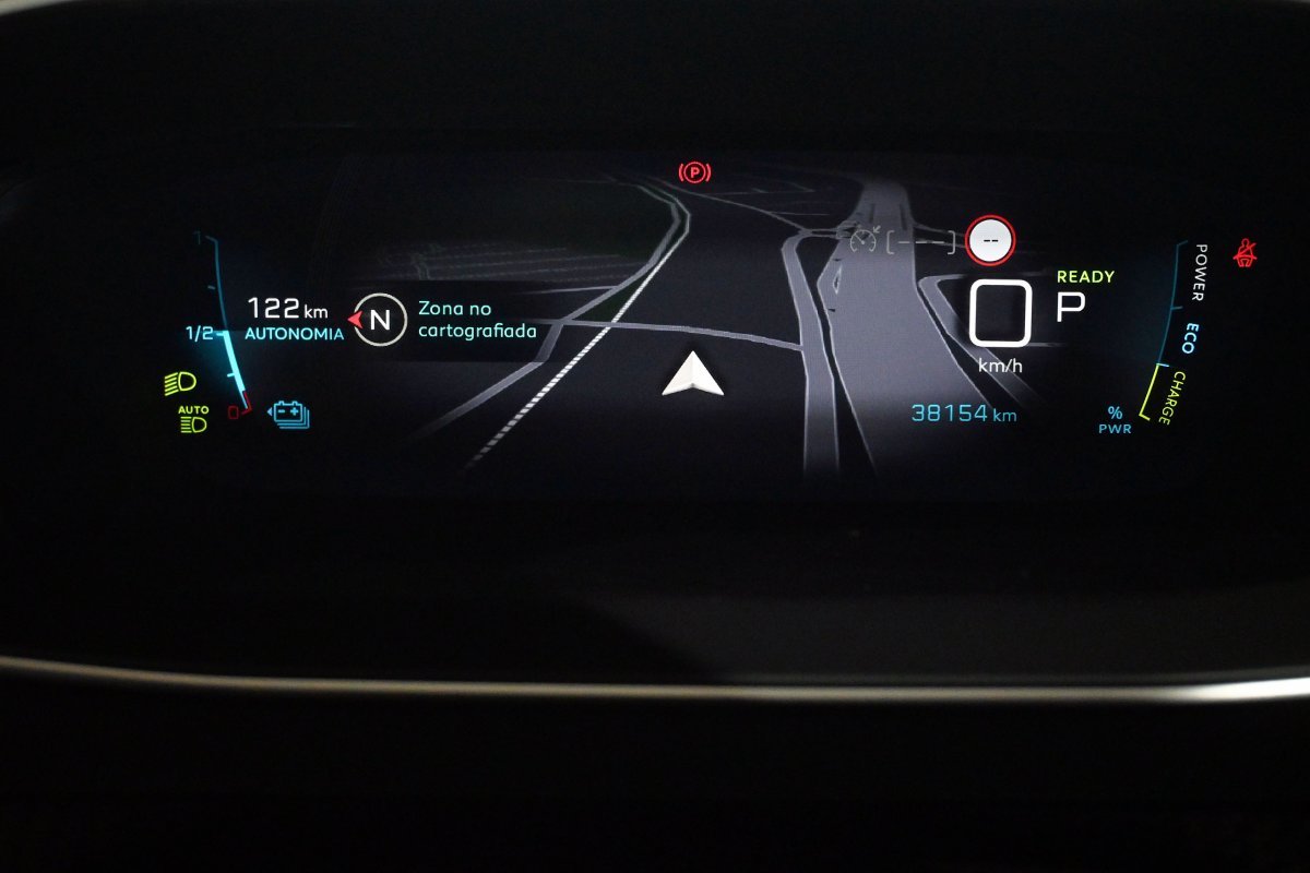 Foto Peugeot e-2008 16