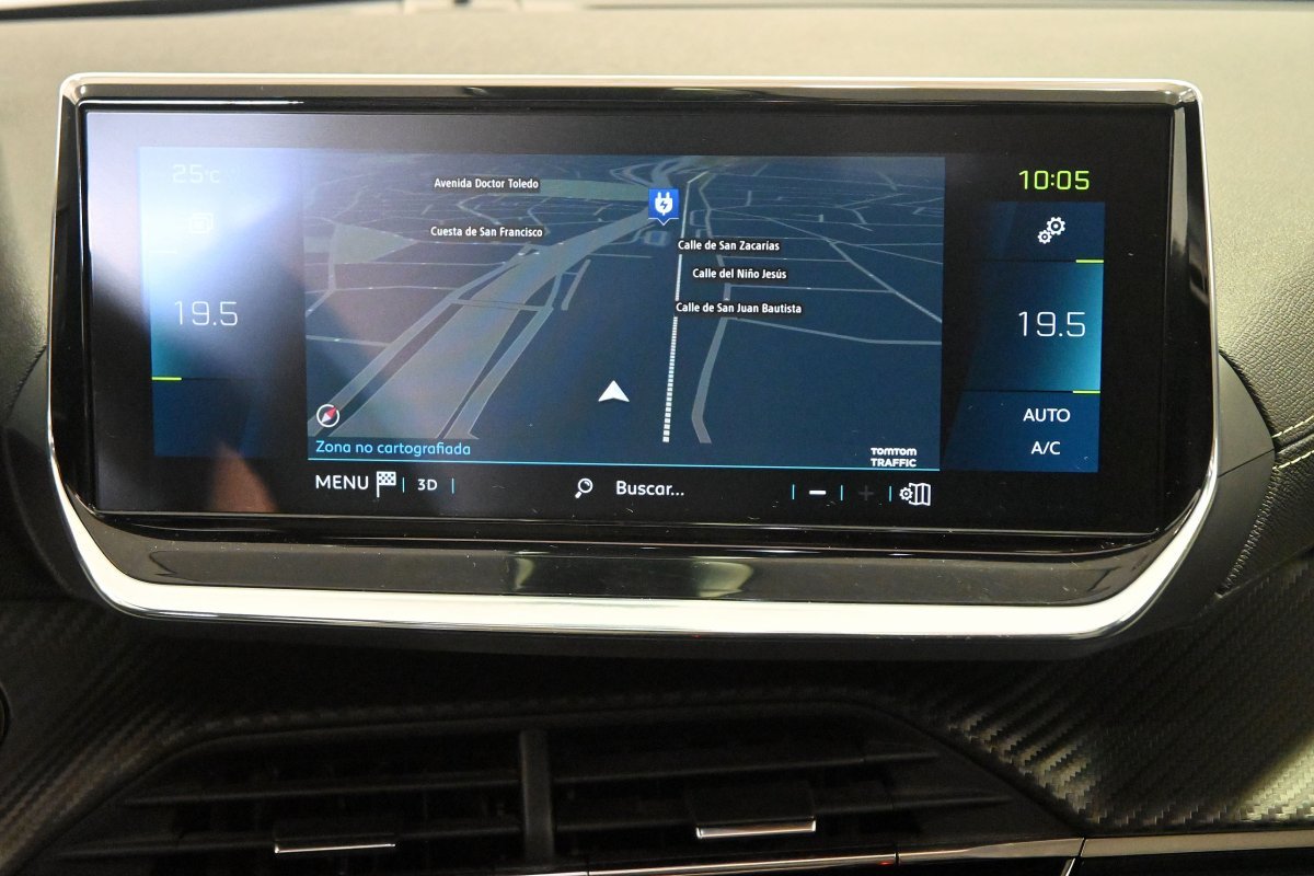 Foto Peugeot e-2008 30