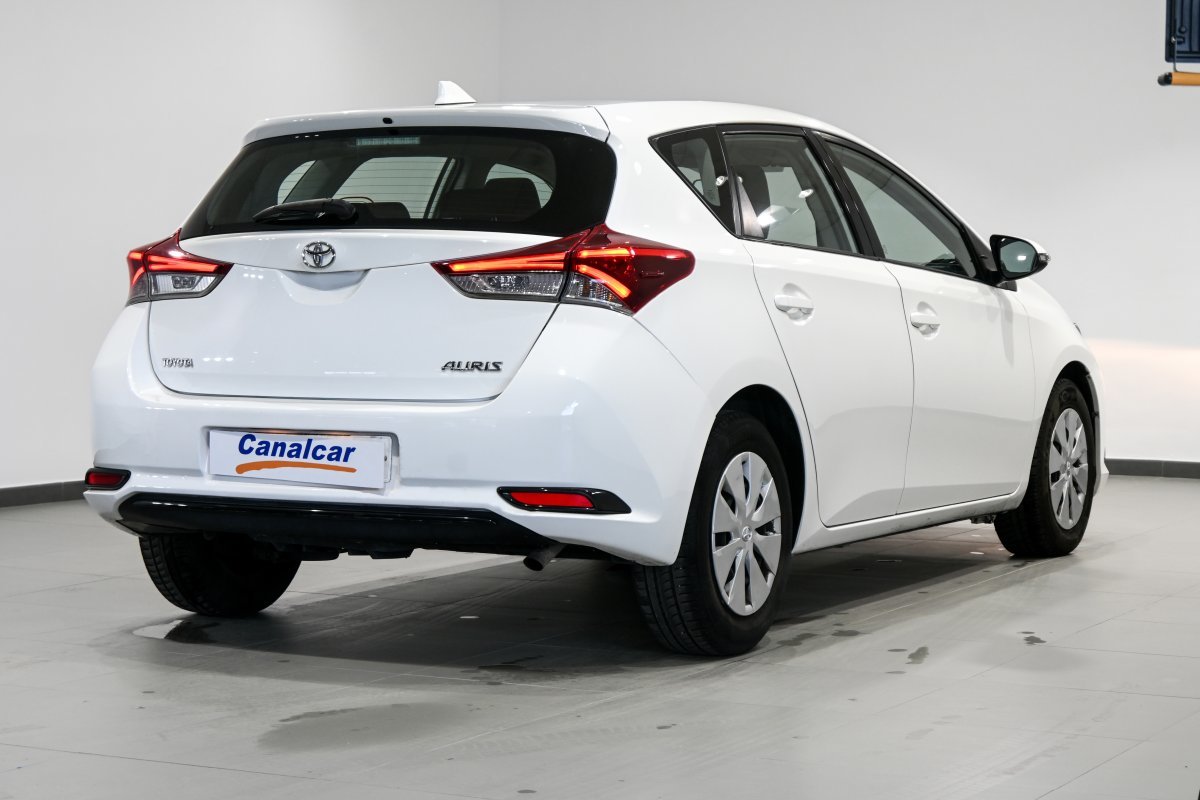 Foto Toyota Auris 4