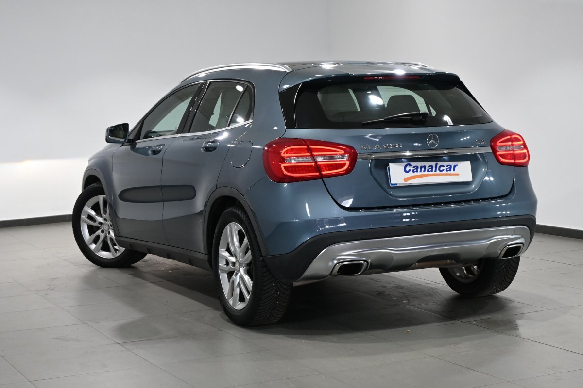 Foto Mercedes-Benz Clase GLA 6