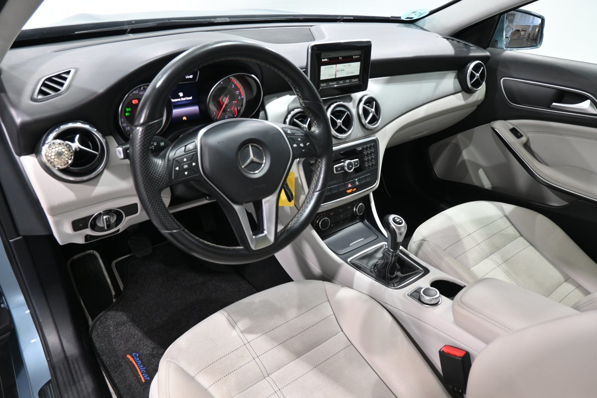 Foto Mercedes-Benz Clase GLA 9