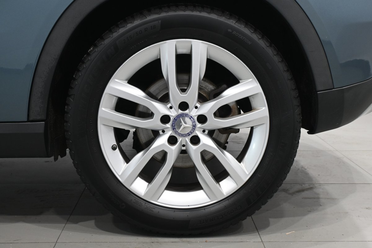 Foto Mercedes-Benz Clase GLA 27