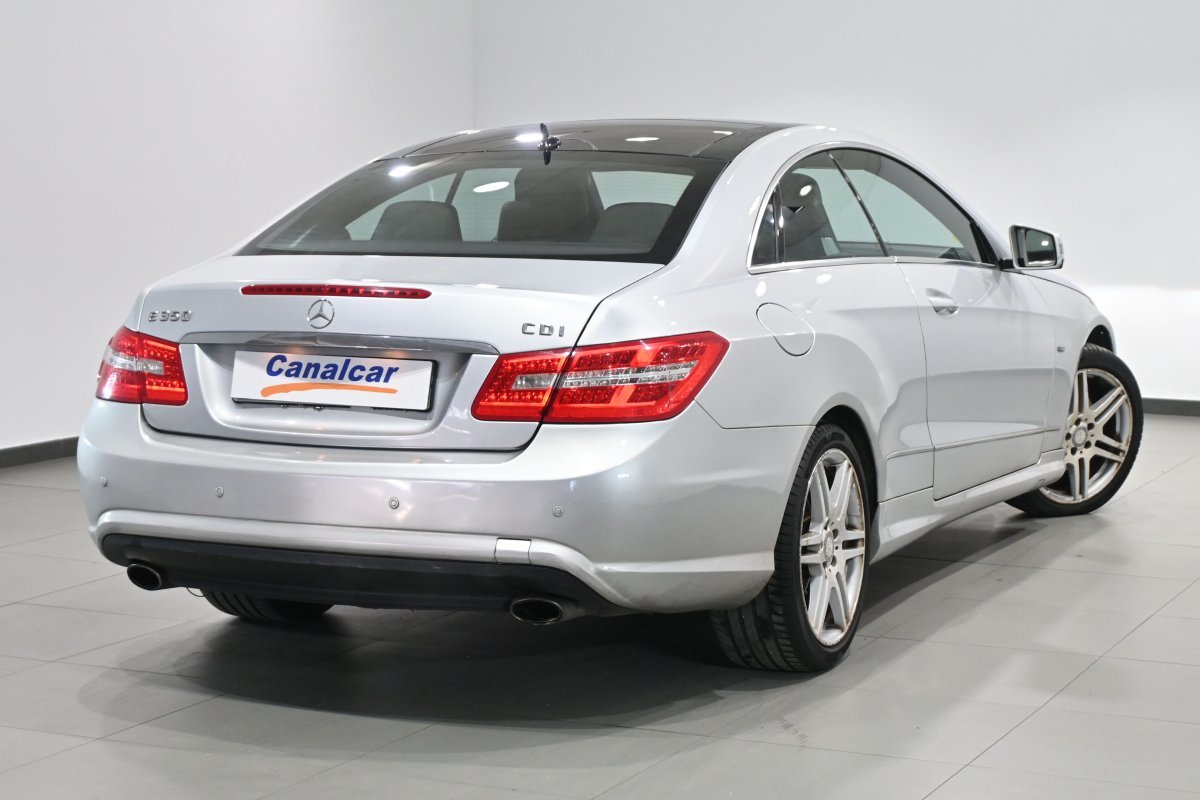 Foto Mercedes-Benz Clase E 4