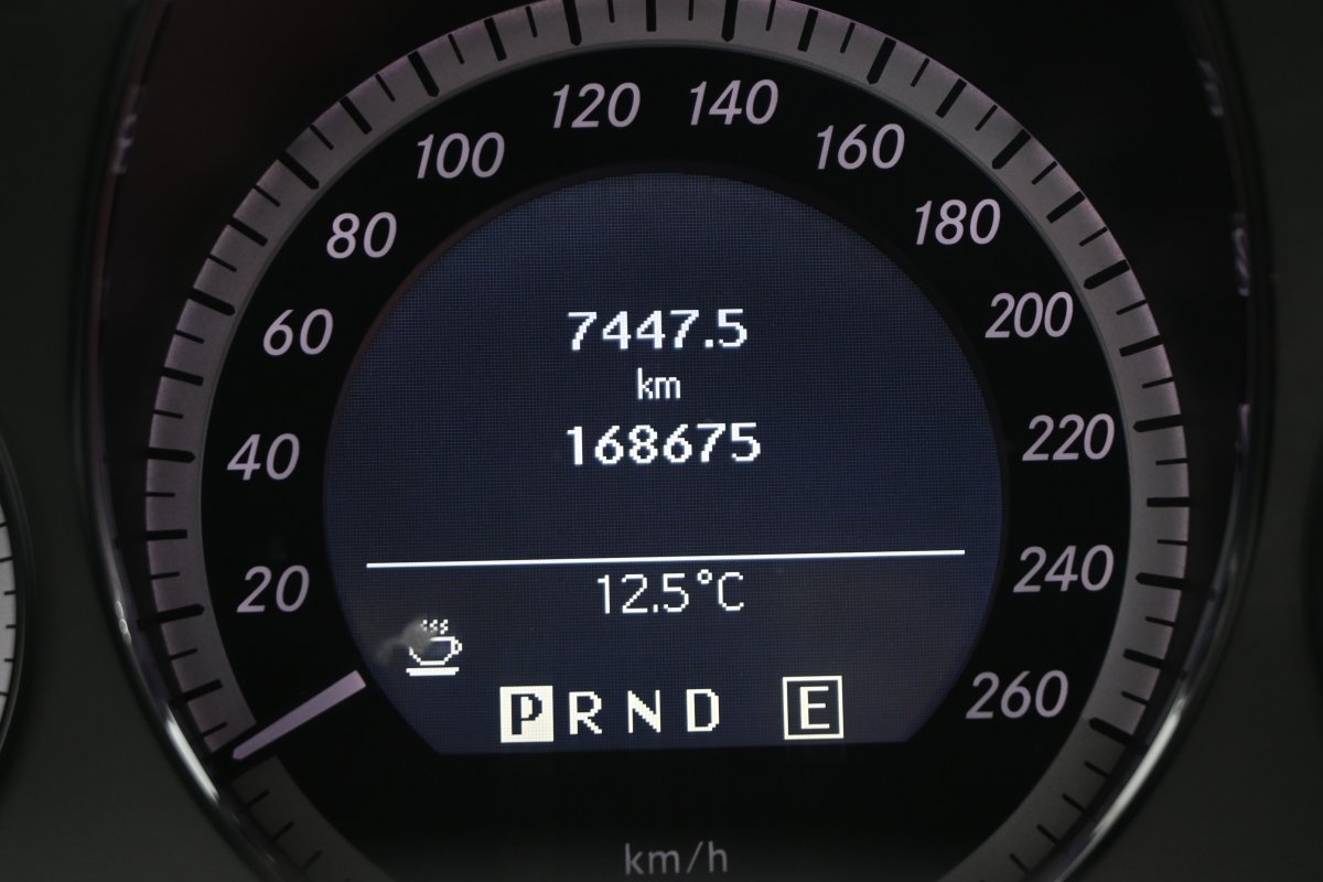 Foto Mercedes-Benz Clase E 12