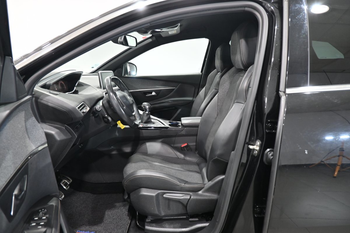 Foto Peugeot 3008 10