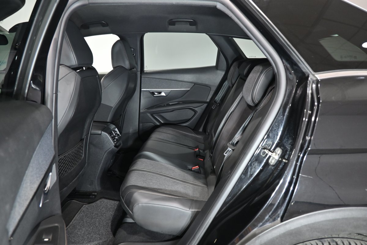 Foto Peugeot 3008 11