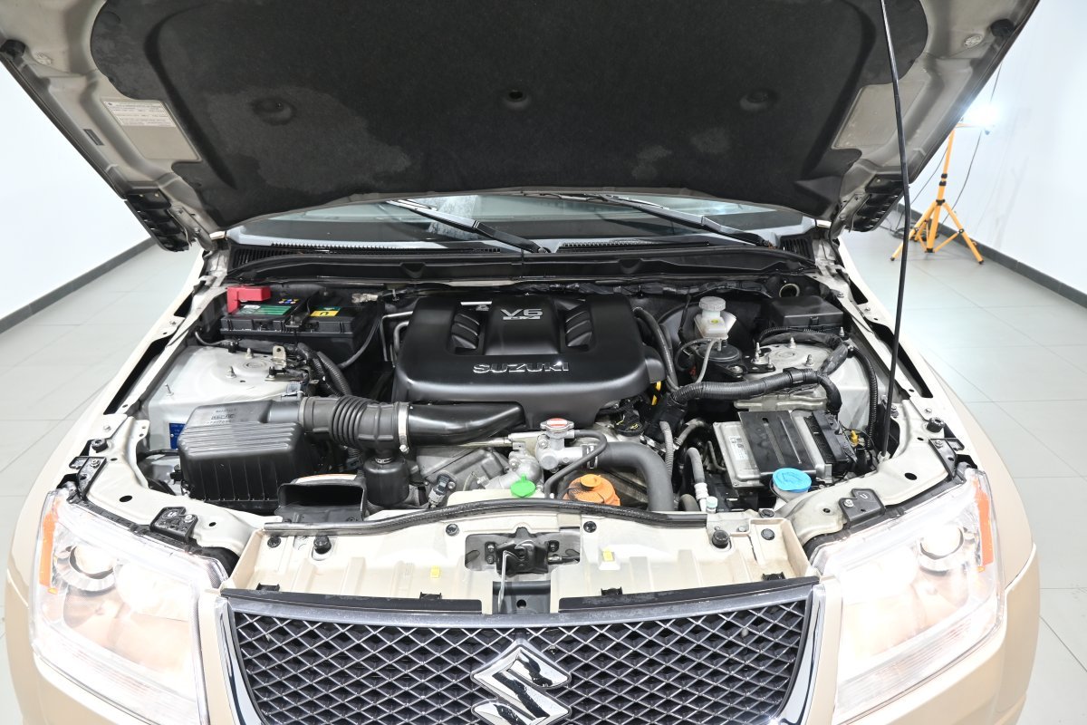 Foto Suzuki Grand Vitara 7