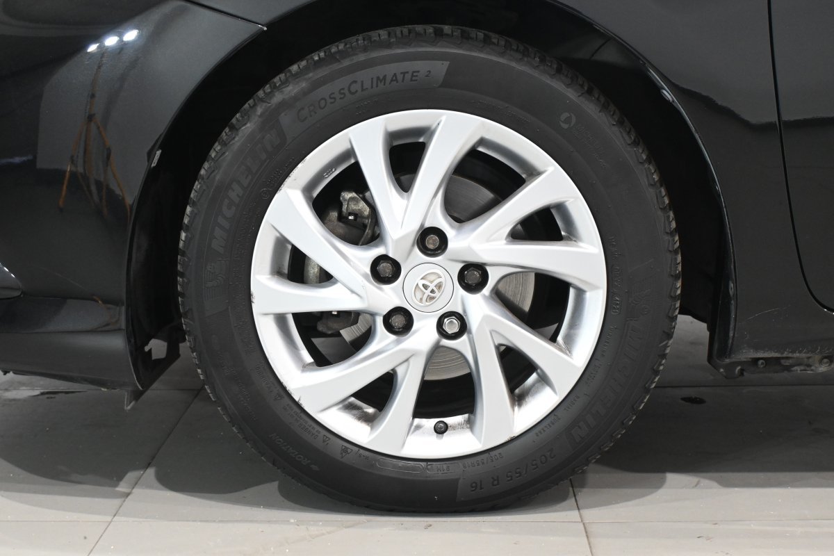 Foto Toyota Auris 29