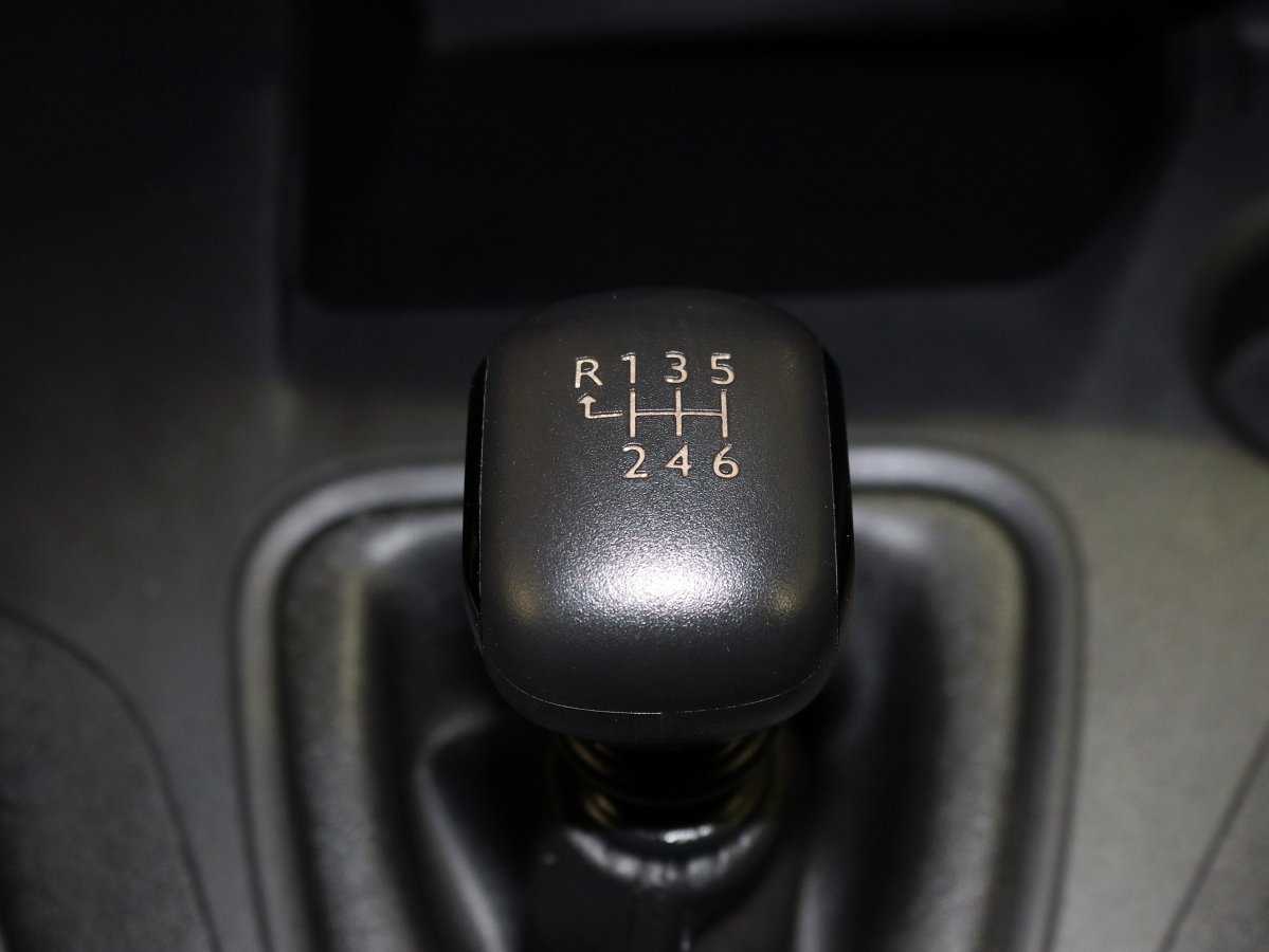 Foto Peugeot Rifter 23