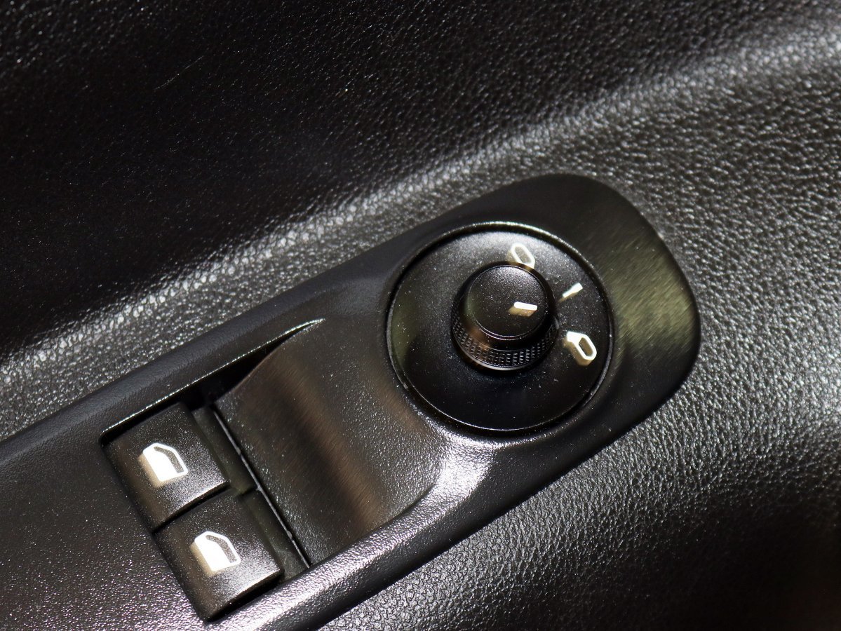 Foto Peugeot Rifter 24