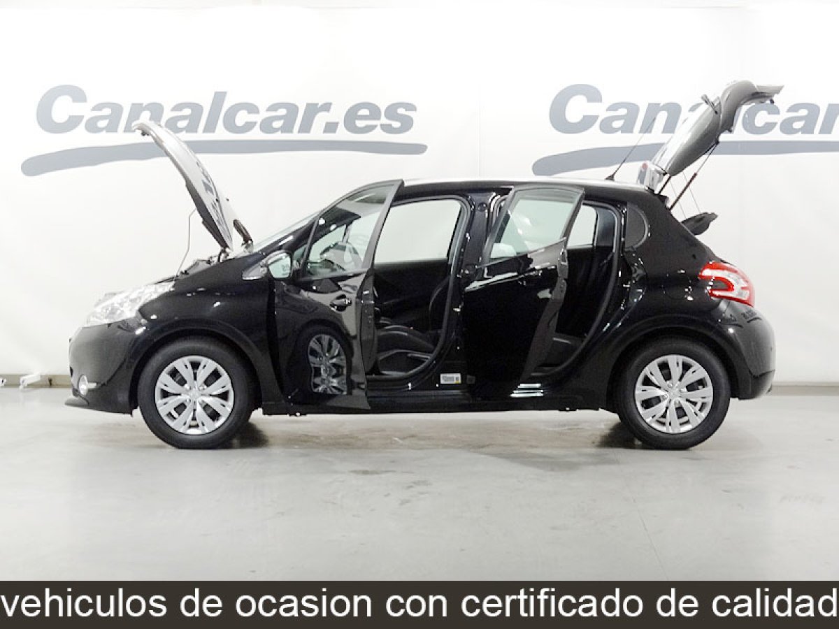 Foto Peugeot 208 9
