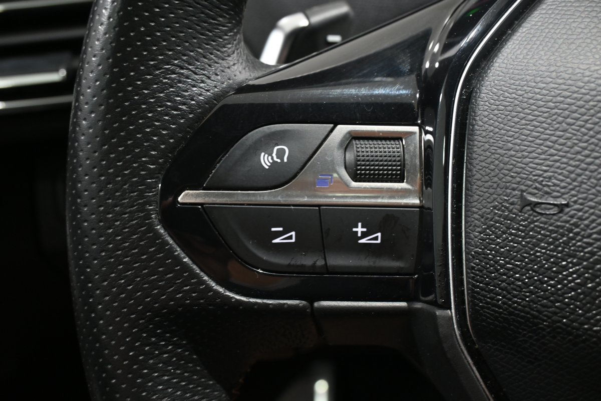 Foto Peugeot 5008 21