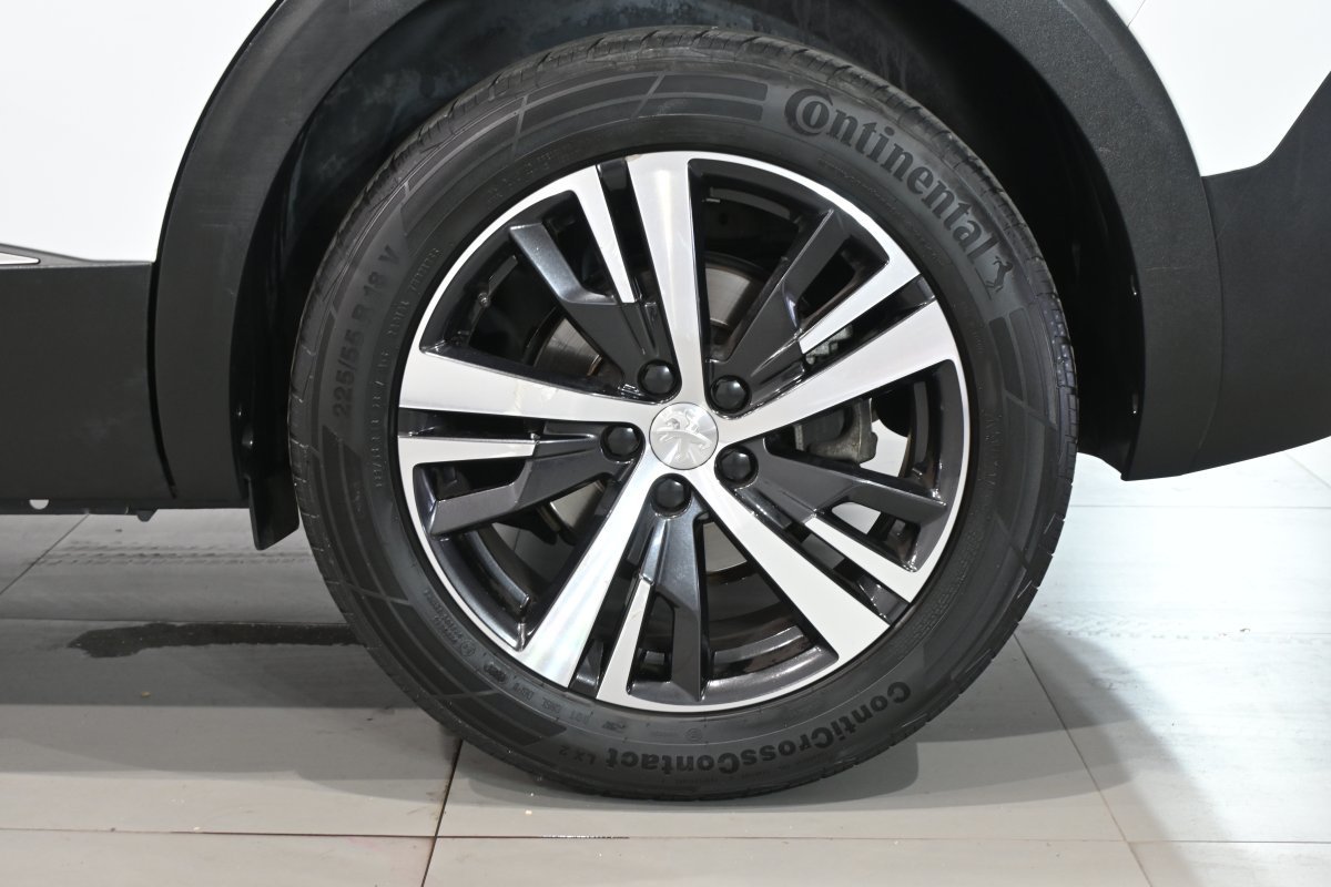 Foto Peugeot 5008 30