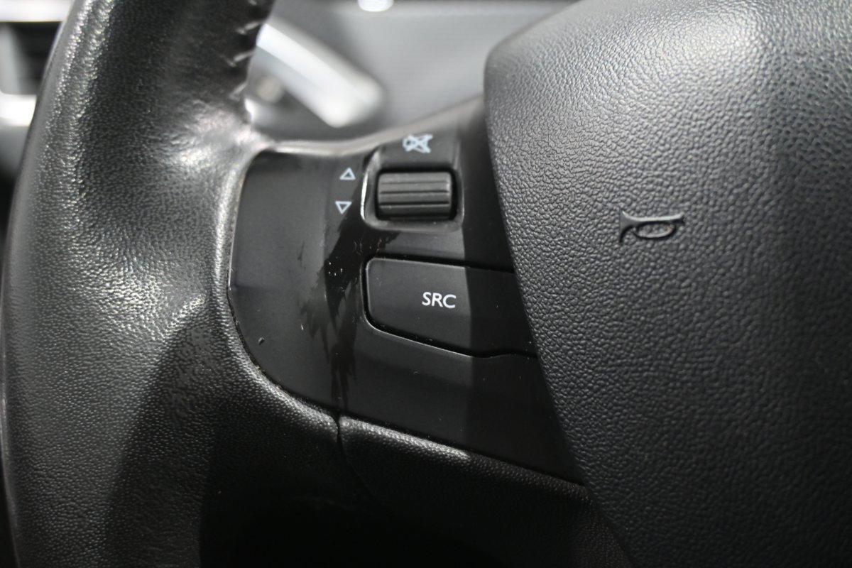 Foto Peugeot 2008 20