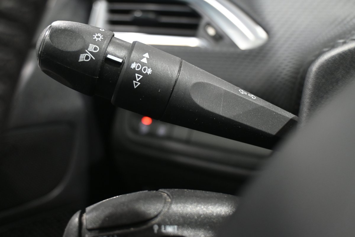 Foto Peugeot 2008 23