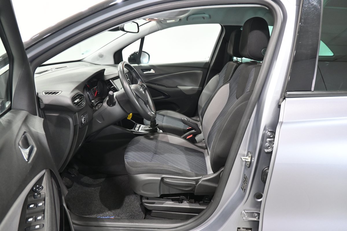 Foto Opel Crossland X 10