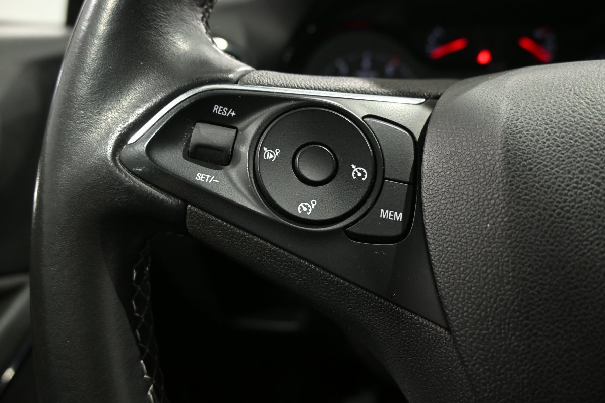 Foto Opel Crossland X 22