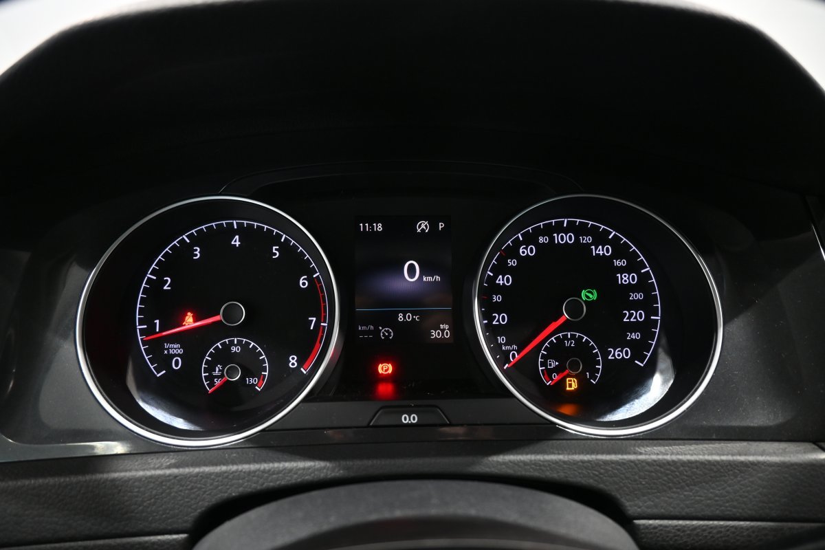 Foto Volkswagen Golf 13