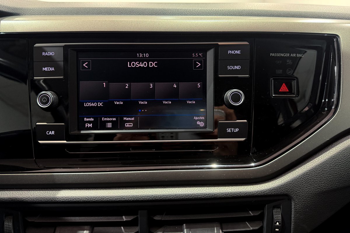 Foto Volkswagen Polo 14