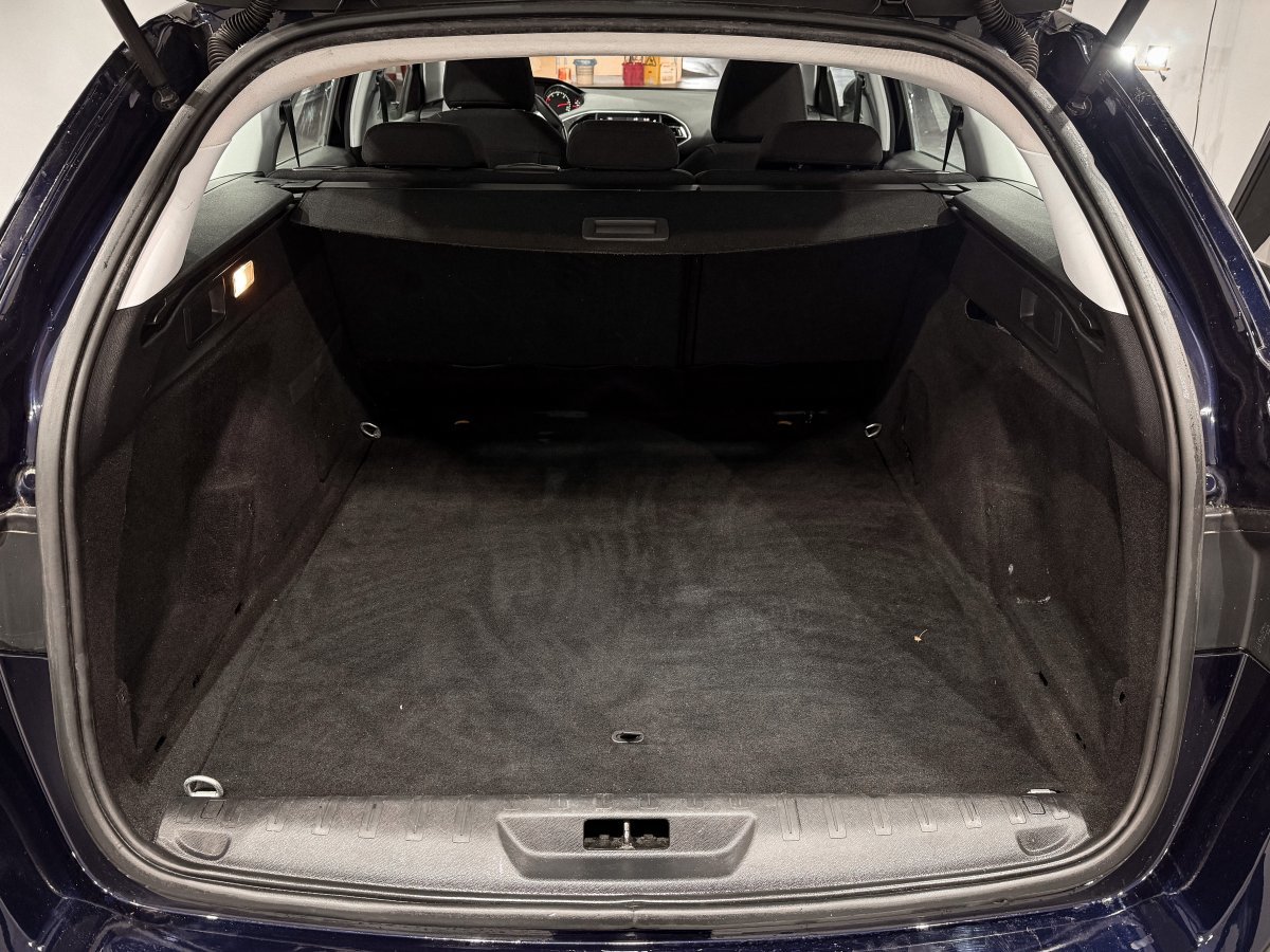 Foto Peugeot 308 SW 7