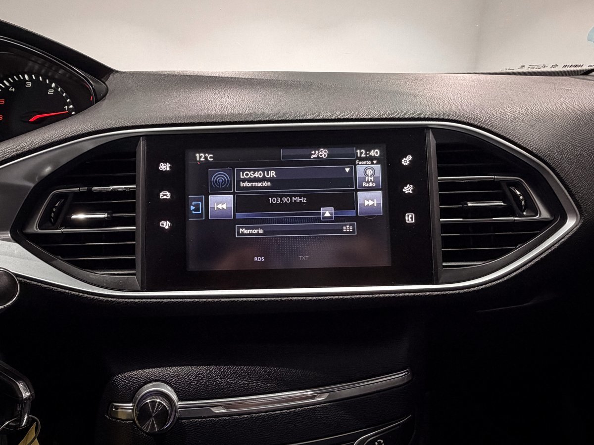 Foto Peugeot 308 SW 15