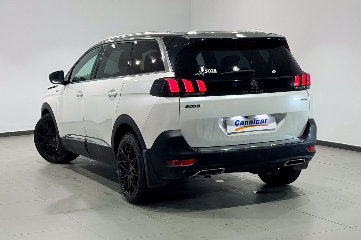 Foto Peugeot 5008 4