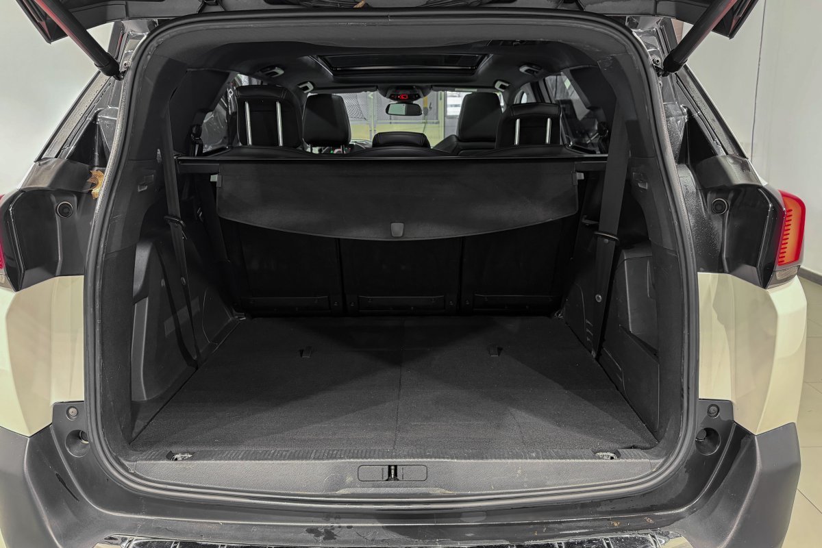 Foto Peugeot 5008 6