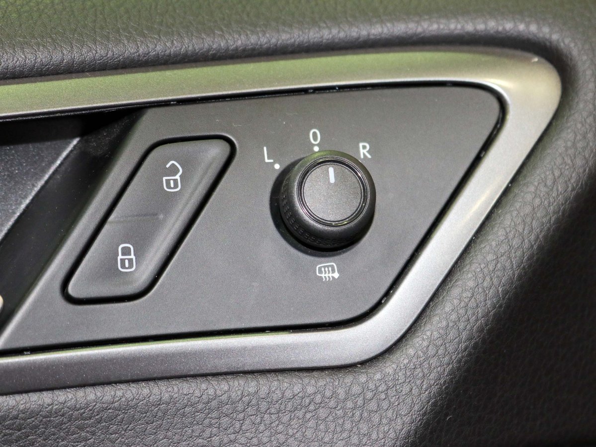 Foto Volkswagen Golf 20