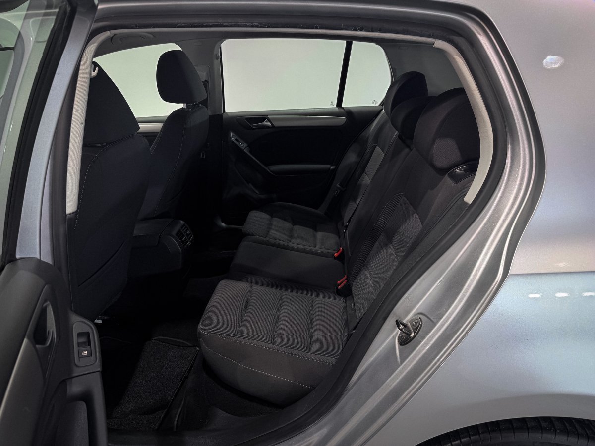 Foto Volkswagen Golf 11