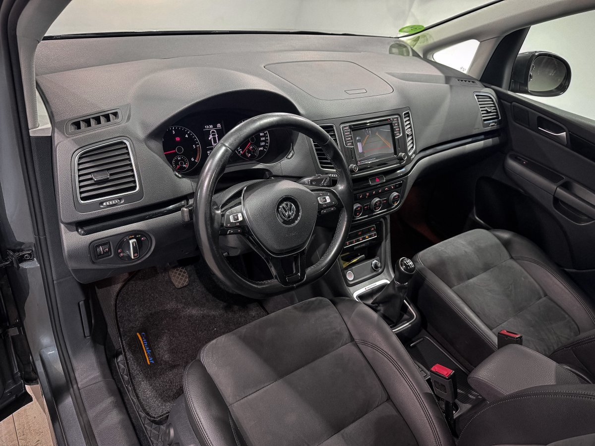 Foto Volkswagen Sharan 9