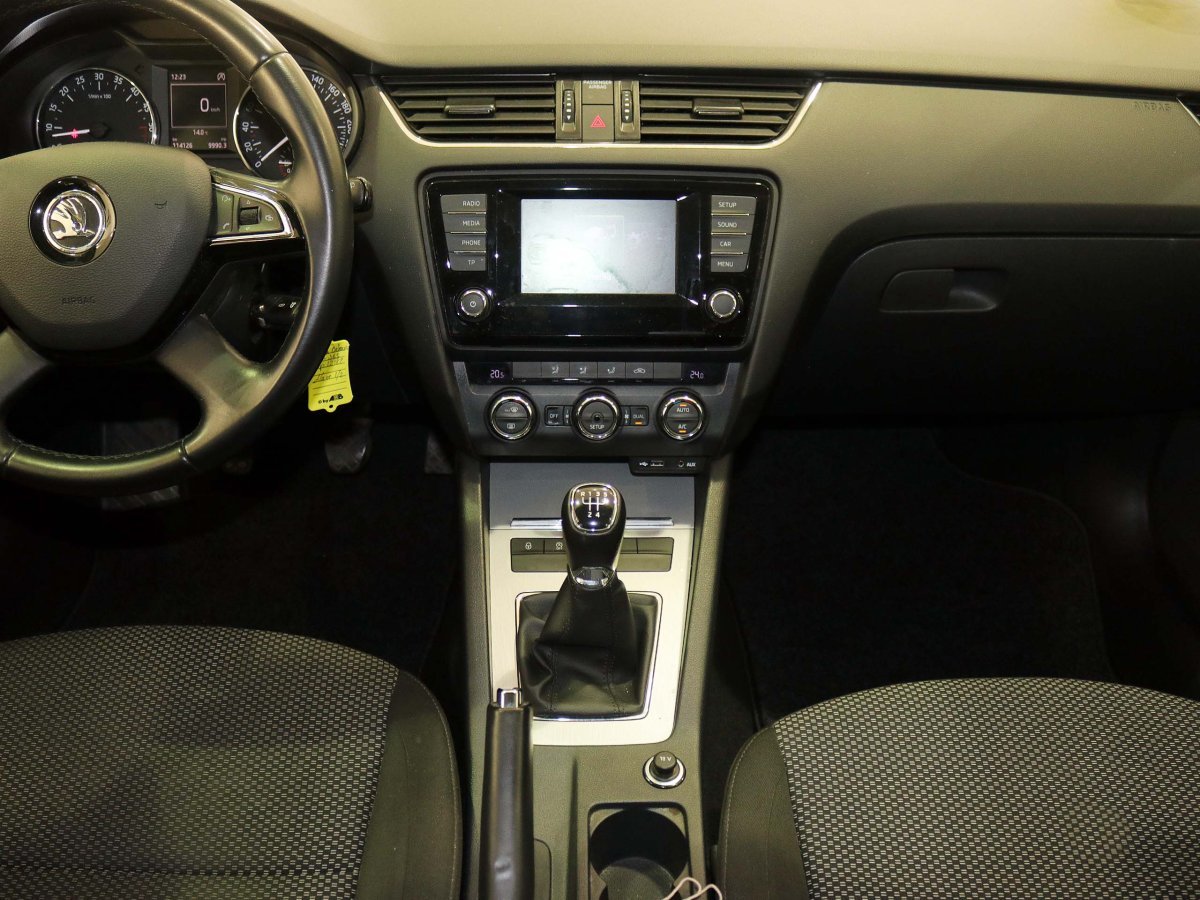 Foto Skoda Octavia 26