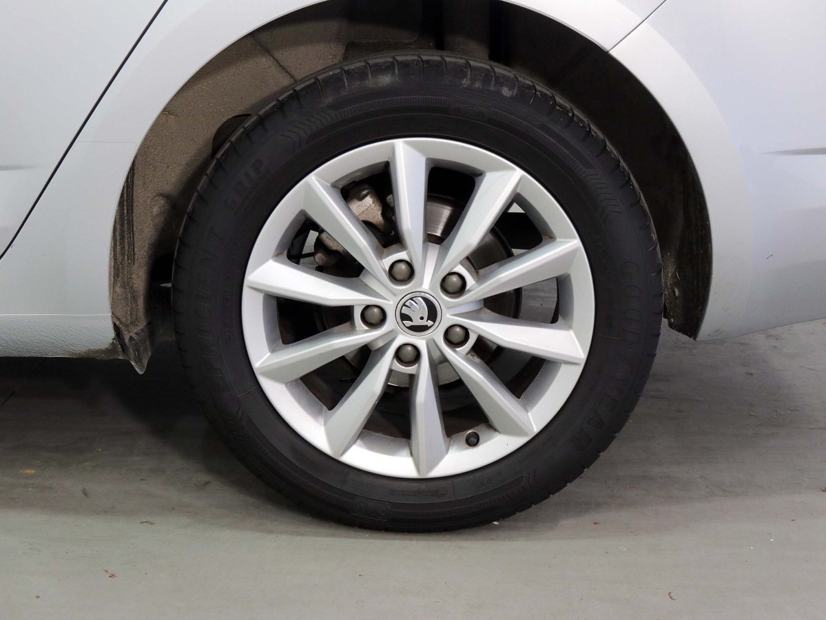 Foto Skoda Octavia 42