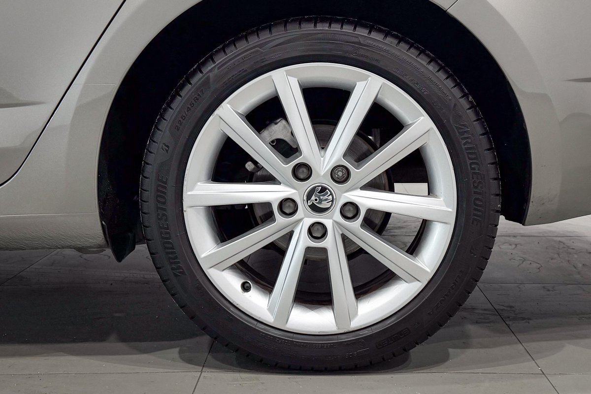 Foto Skoda Octavia 26