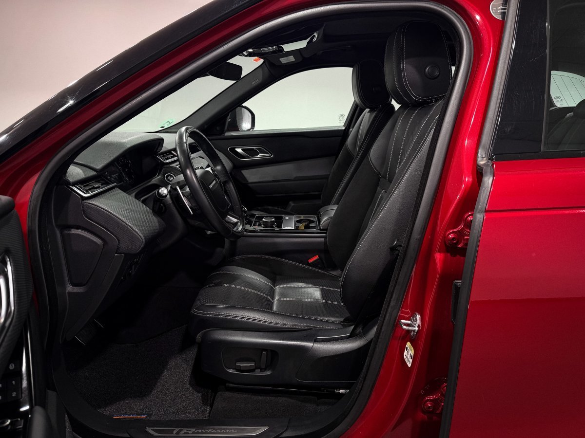 Foto Land-Rover Range Rover Velar 11