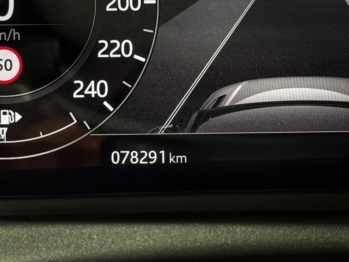 Foto Land-Rover Range Rover Velar 14