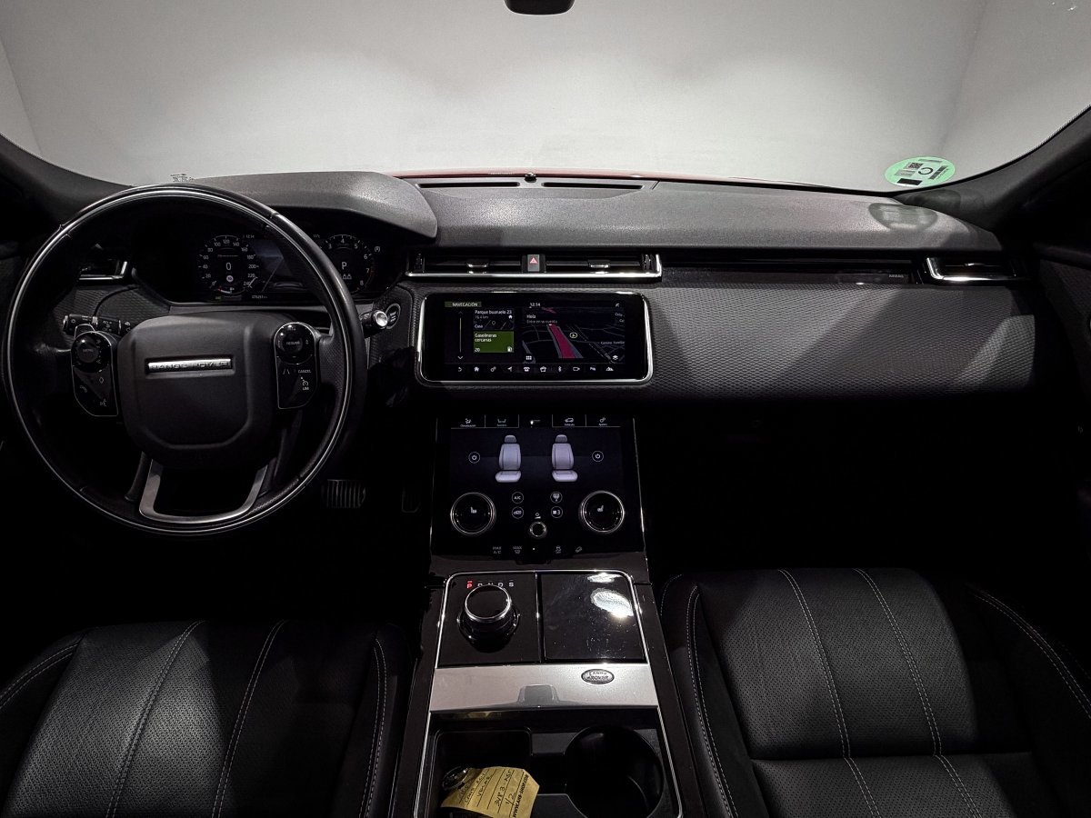 Foto Land-Rover Range Rover Velar 18