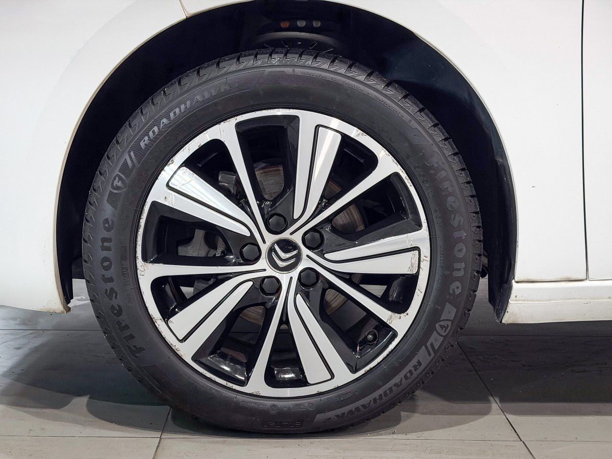 Foto Citroën Grand C4 SpaceTourer 26