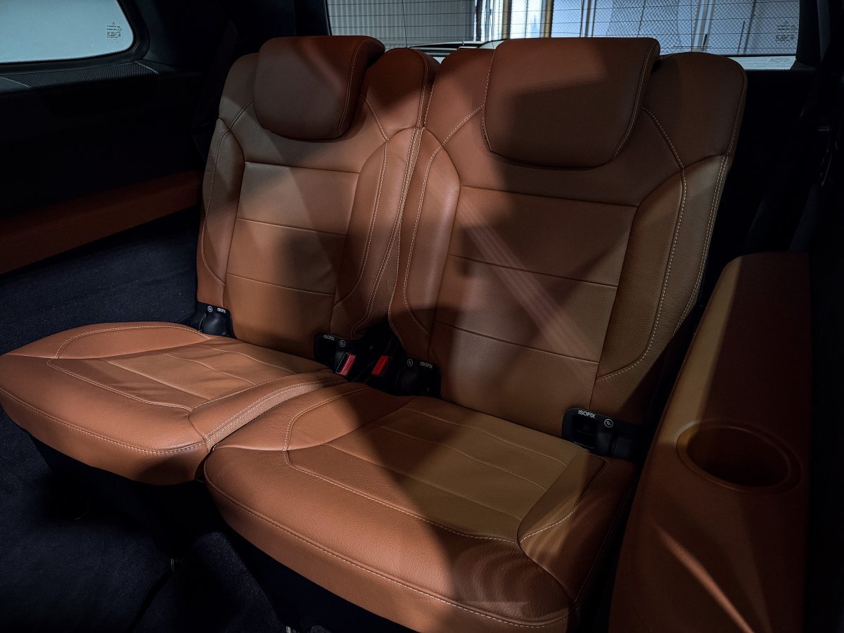 Foto Mercedes-Benz Clase GLS 13