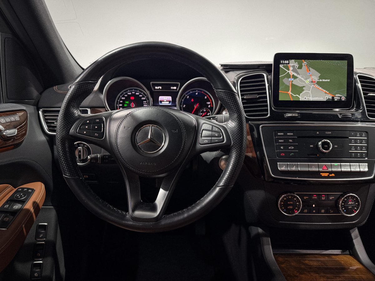 Foto Mercedes-Benz Clase GLS 21