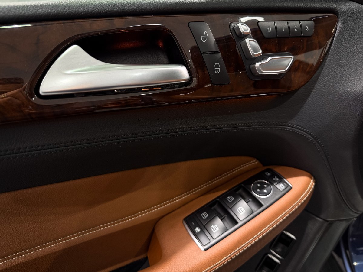 Foto Mercedes-Benz Clase GLS 33