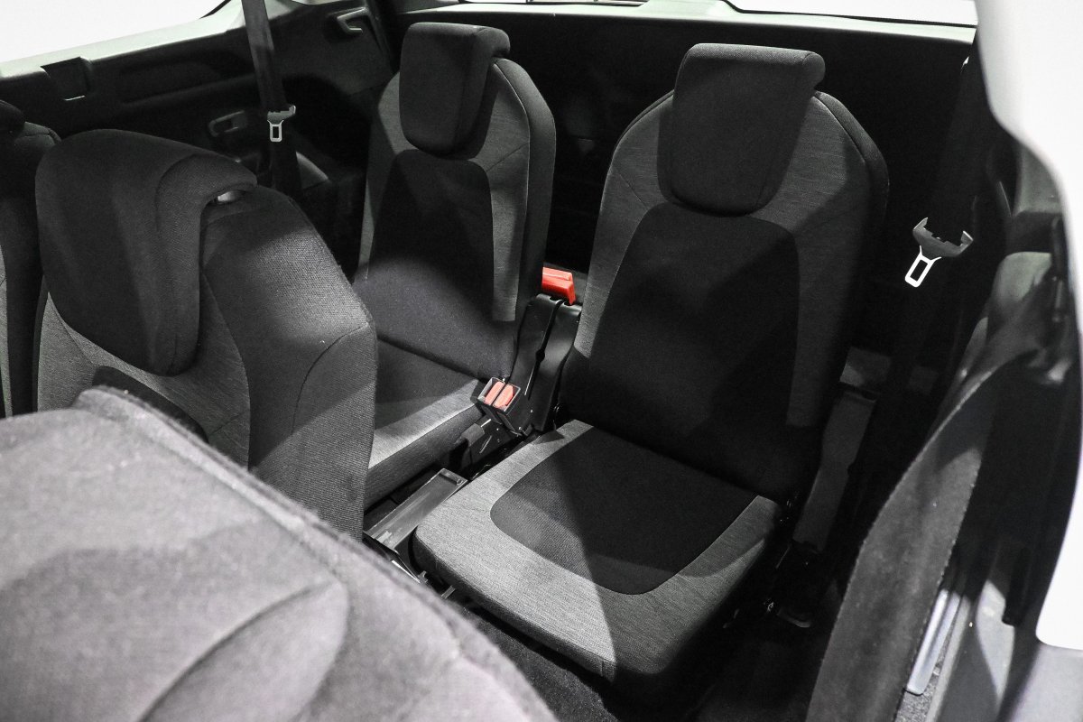 Foto Citroën Grand C4 SpaceTourer 11