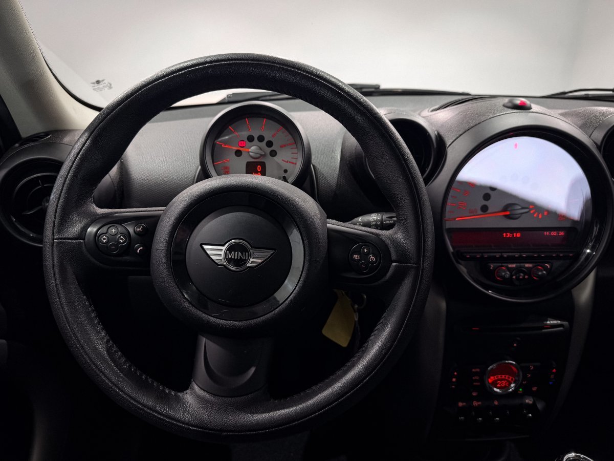 Foto Mini Countryman 18