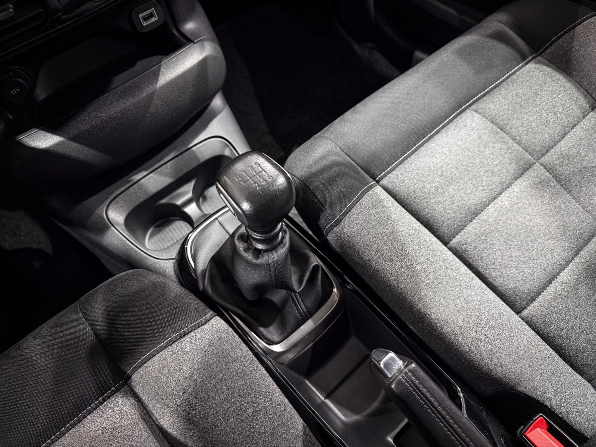 Foto Citroën C4 Cactus 19