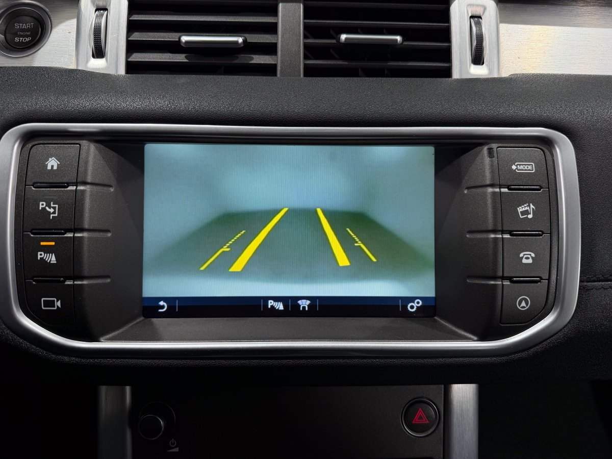 Foto Land-Rover Range Rover Evoque 16