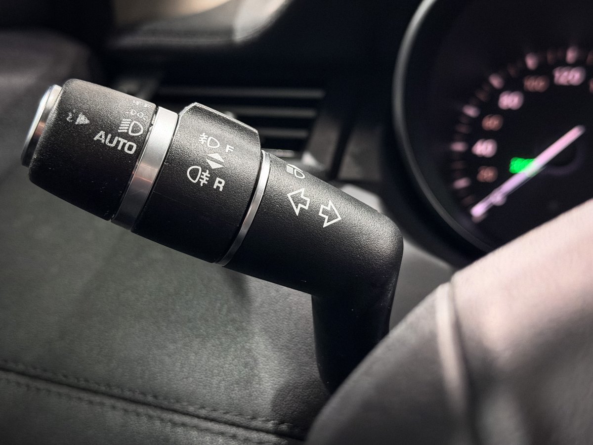 Foto Land-Rover Range Rover Evoque 24