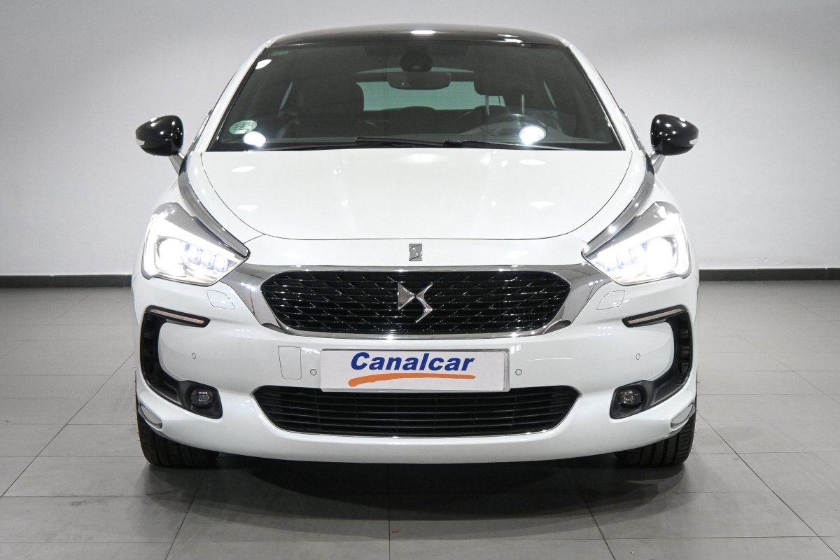 Foto DS Automobiles DS 5 2