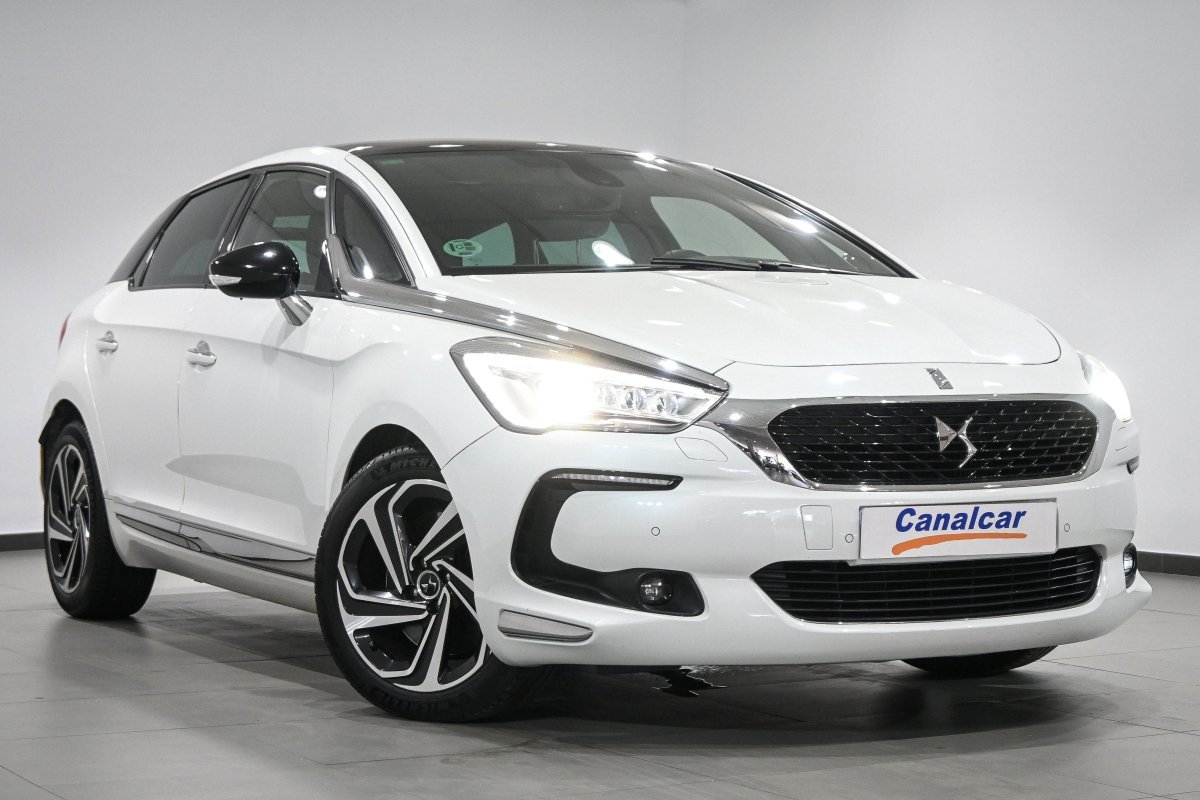Foto DS Automobiles DS 5 3