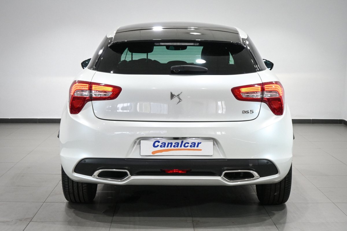 Foto DS Automobiles DS 5 5
